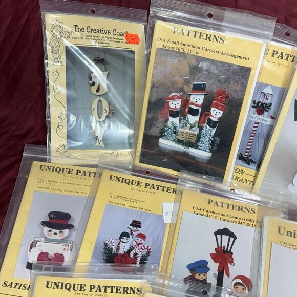 Lot Of 13 Christmas Craft/Pattern Packets Woodworking Carpentry Painting - Picture 2 of 5